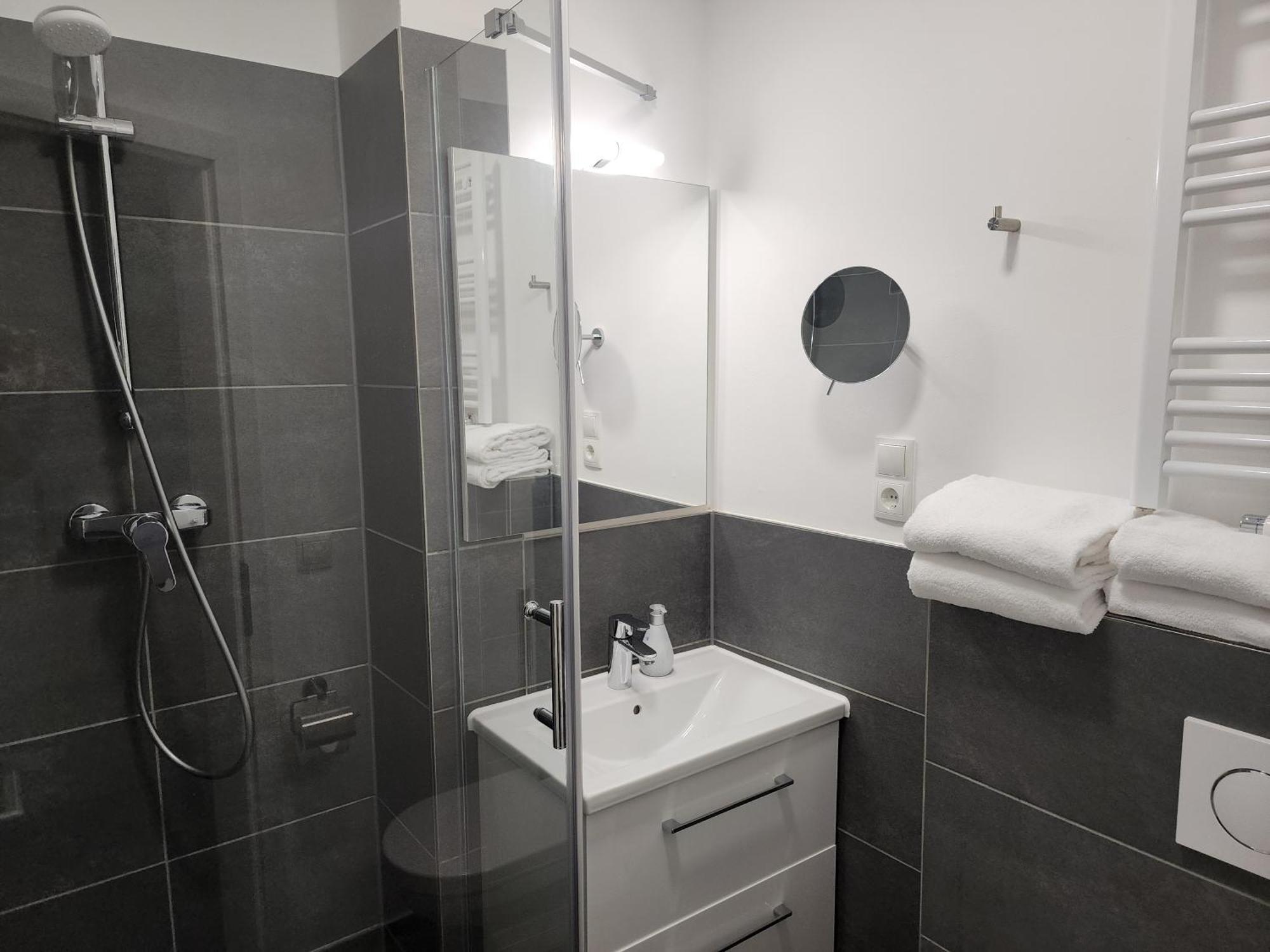 Davin City Aparments - Self-Check-In Hamburg Bagian luar foto