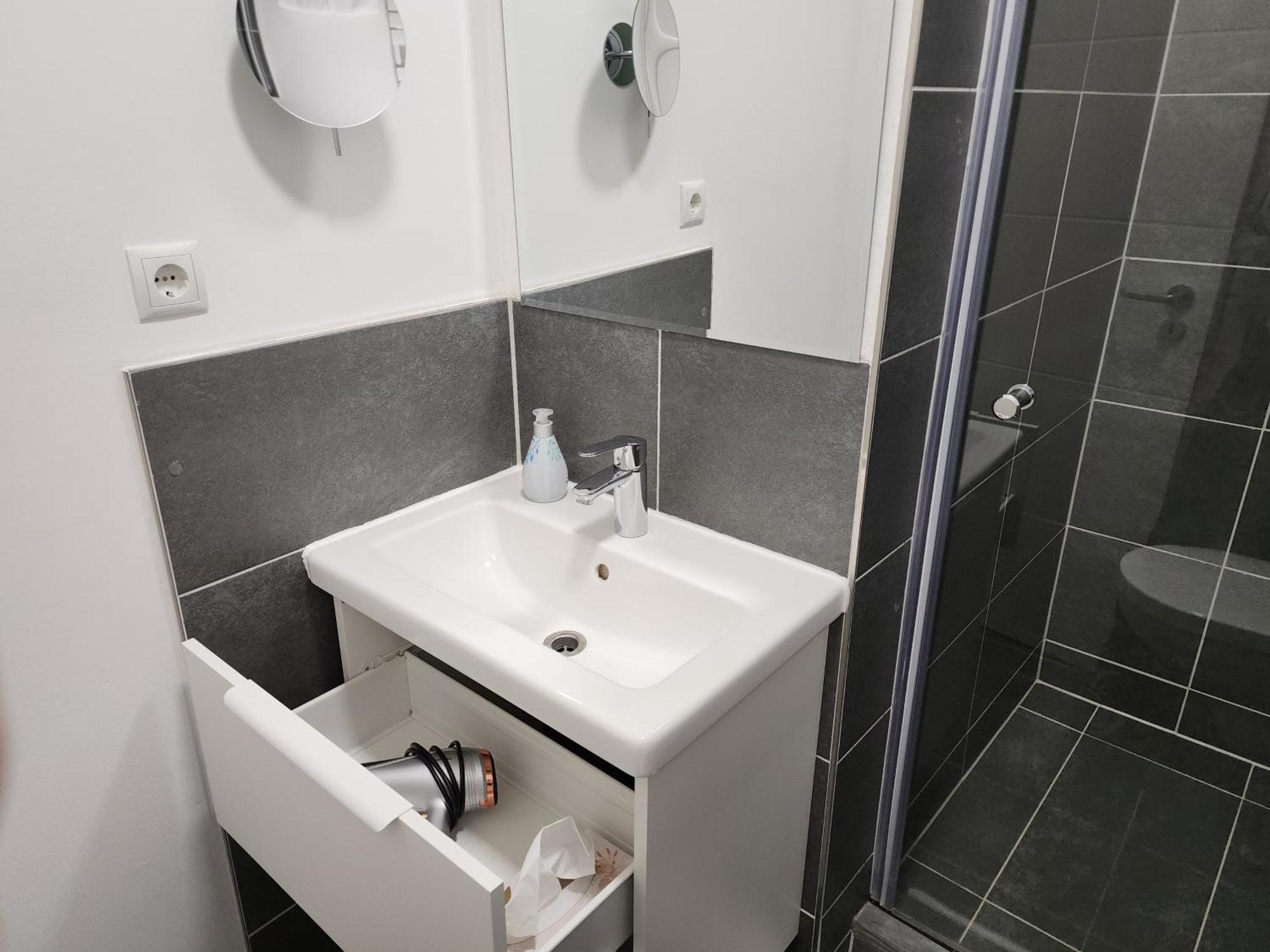 Davin City Aparments - Self-Check-In Hamburg Bagian luar foto