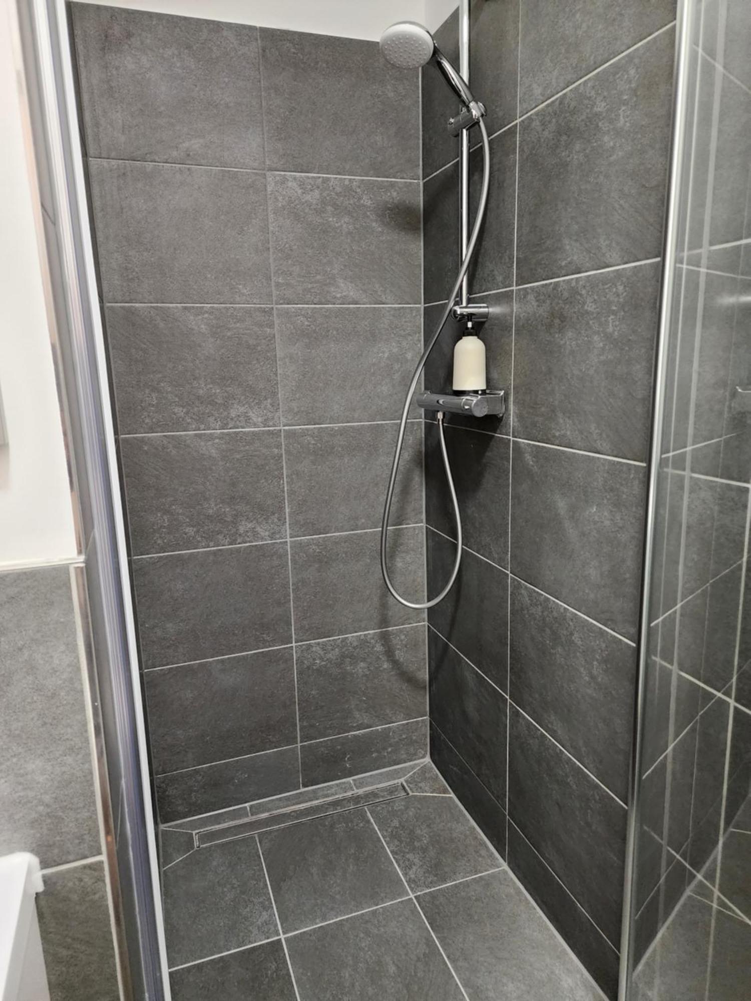 Davin City Aparments - Self-Check-In Hamburg Bagian luar foto